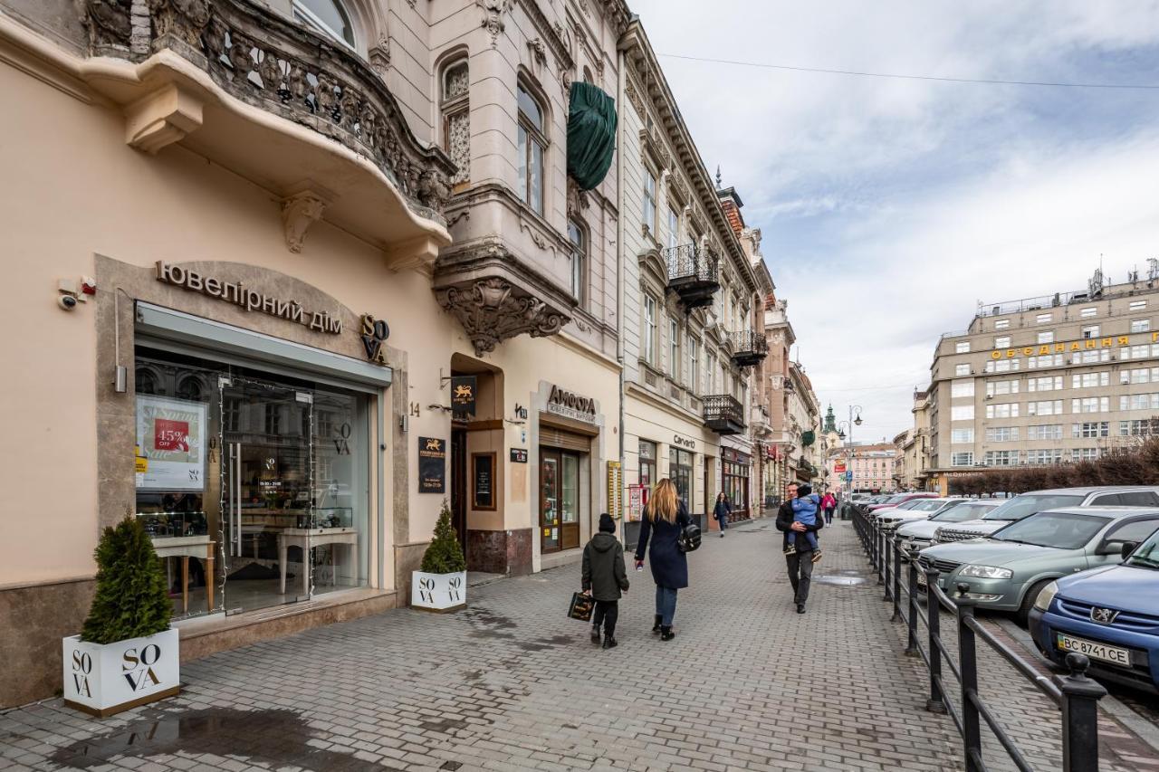 Bookinist Apartment Lviv Bagian luar foto